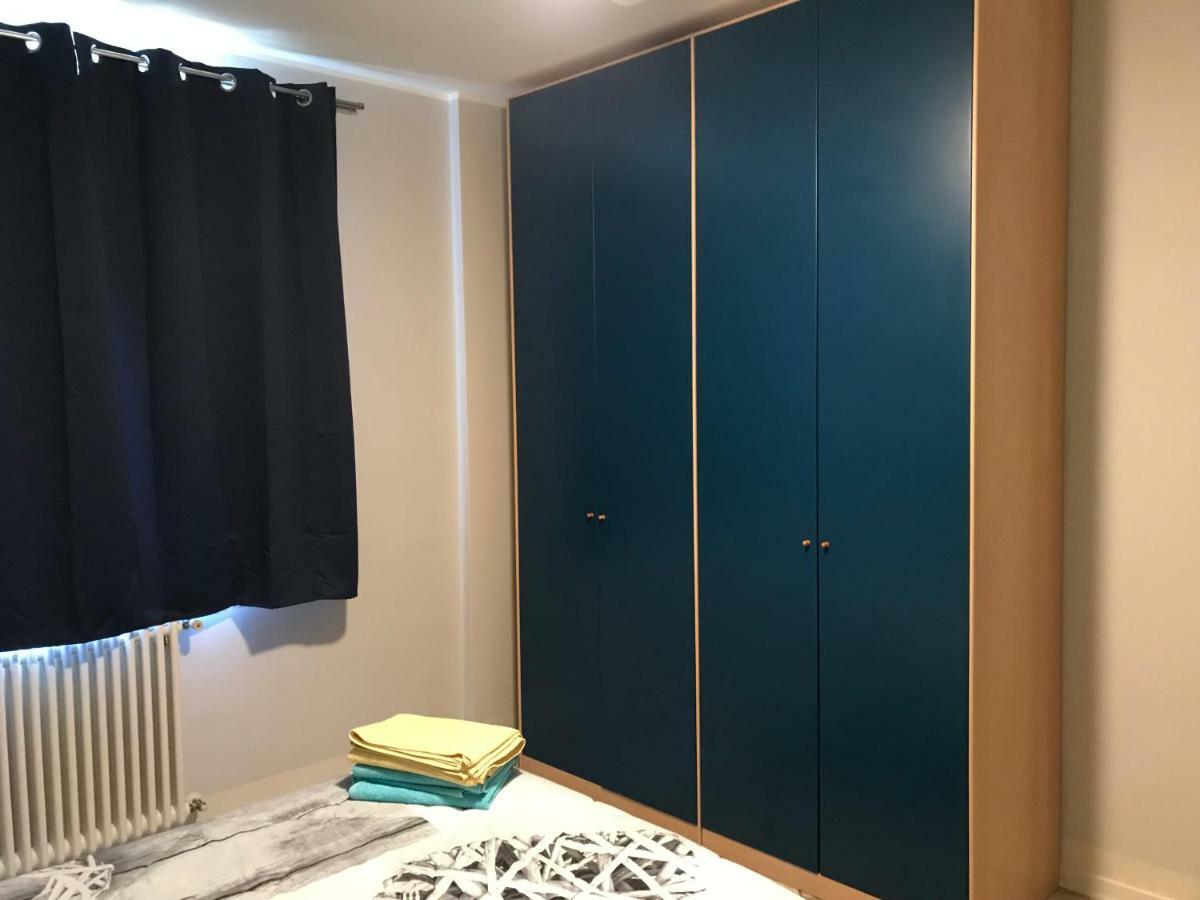 Grazioso Bilocale Metro/Centro Apartment Brescia Bagian luar foto